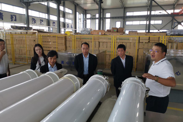 陜西航天建設集團有限公司總經理、黨委副書記謝明娟率隊赴遼寧一諾環保產業集團開展考察調研工作